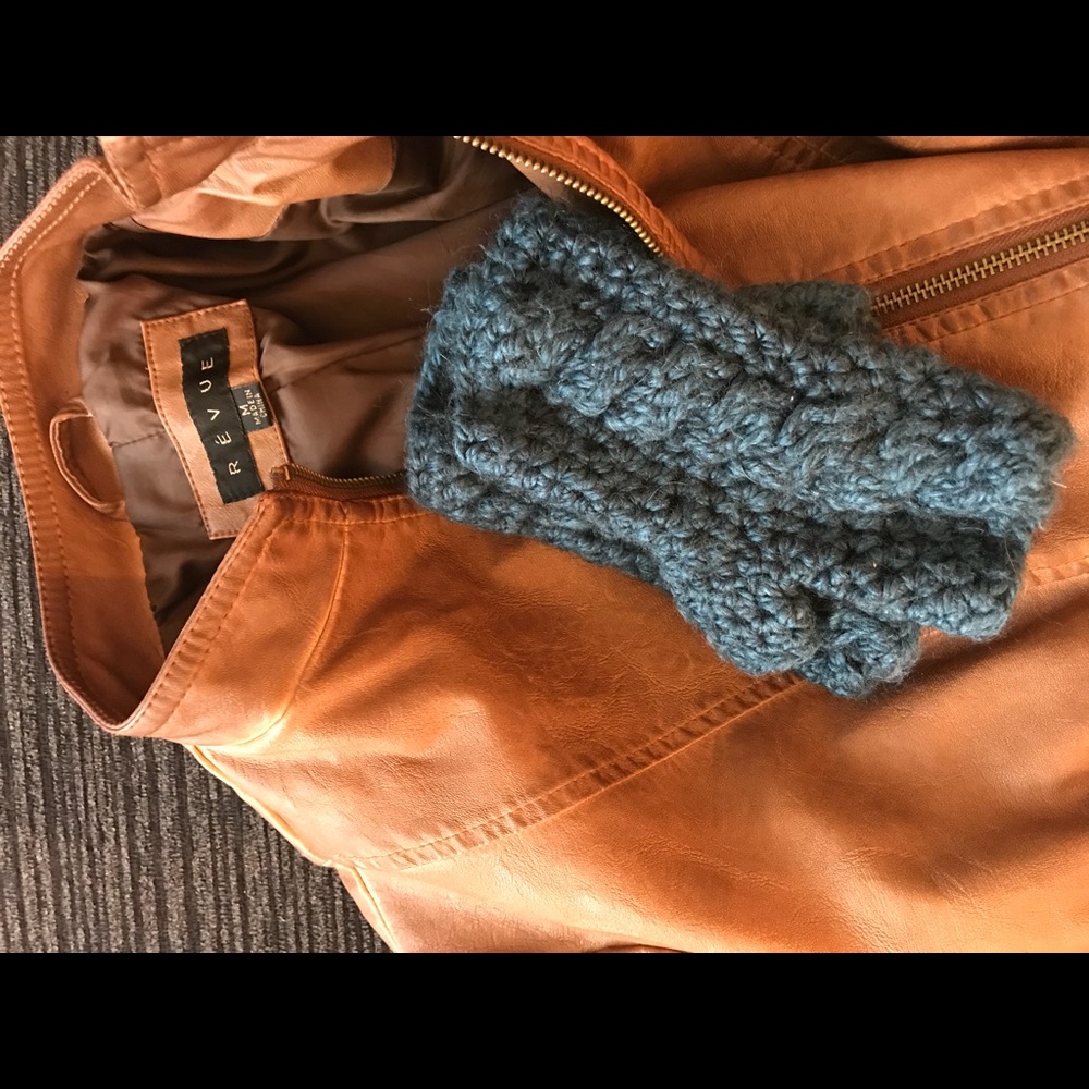 Quilted ombre vegan leather jacket - Picture 6 of 6